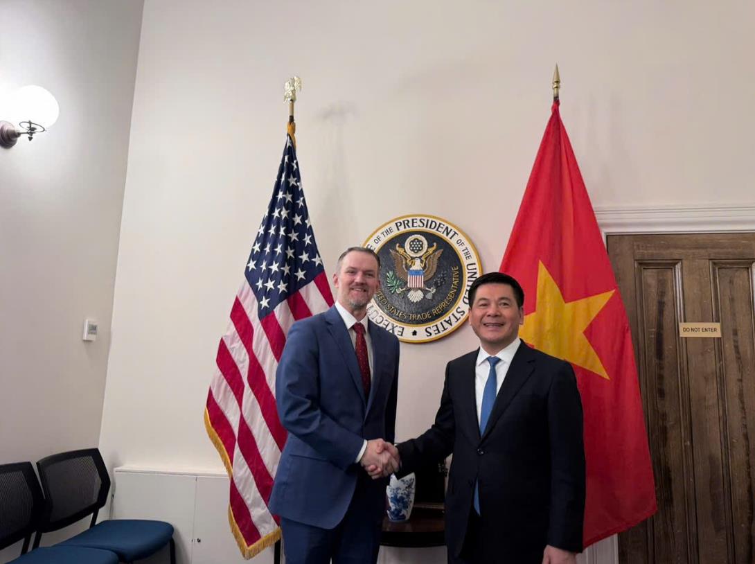 Vietnamese premier's special envoy deepens bilateral economic, trade cooperation with US