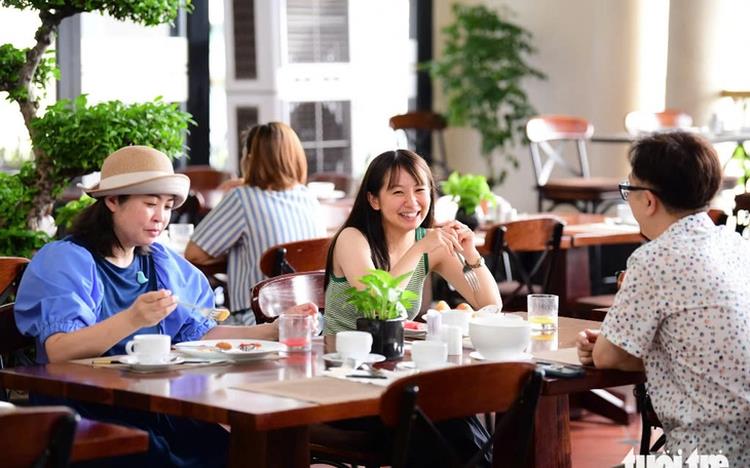 Vietnam sees surge in int'l tourism, longer stays: Trip.com executive