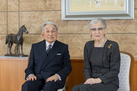 Emperor Emeritus Akihito (left) and Empress Emerita Michiko pose for a photograph ahead of his 91st birthday, at the Sento Imperial Residence in Tokyo on Dec. 11 (Courtesy of the Imperial Household Agency).