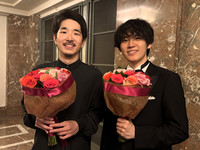 Wataru Hisasue (left), who won second place in the piano category of the Queen Elisabeth Competition in Brussels, and Masaya Kamei, who won fifth place in the same contest, in Brussels on Sunday